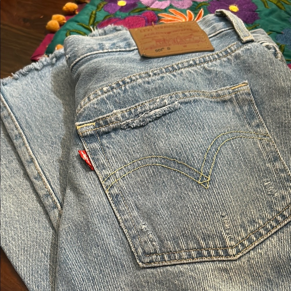 Levi's 501 Light Blue Skinny Jeans